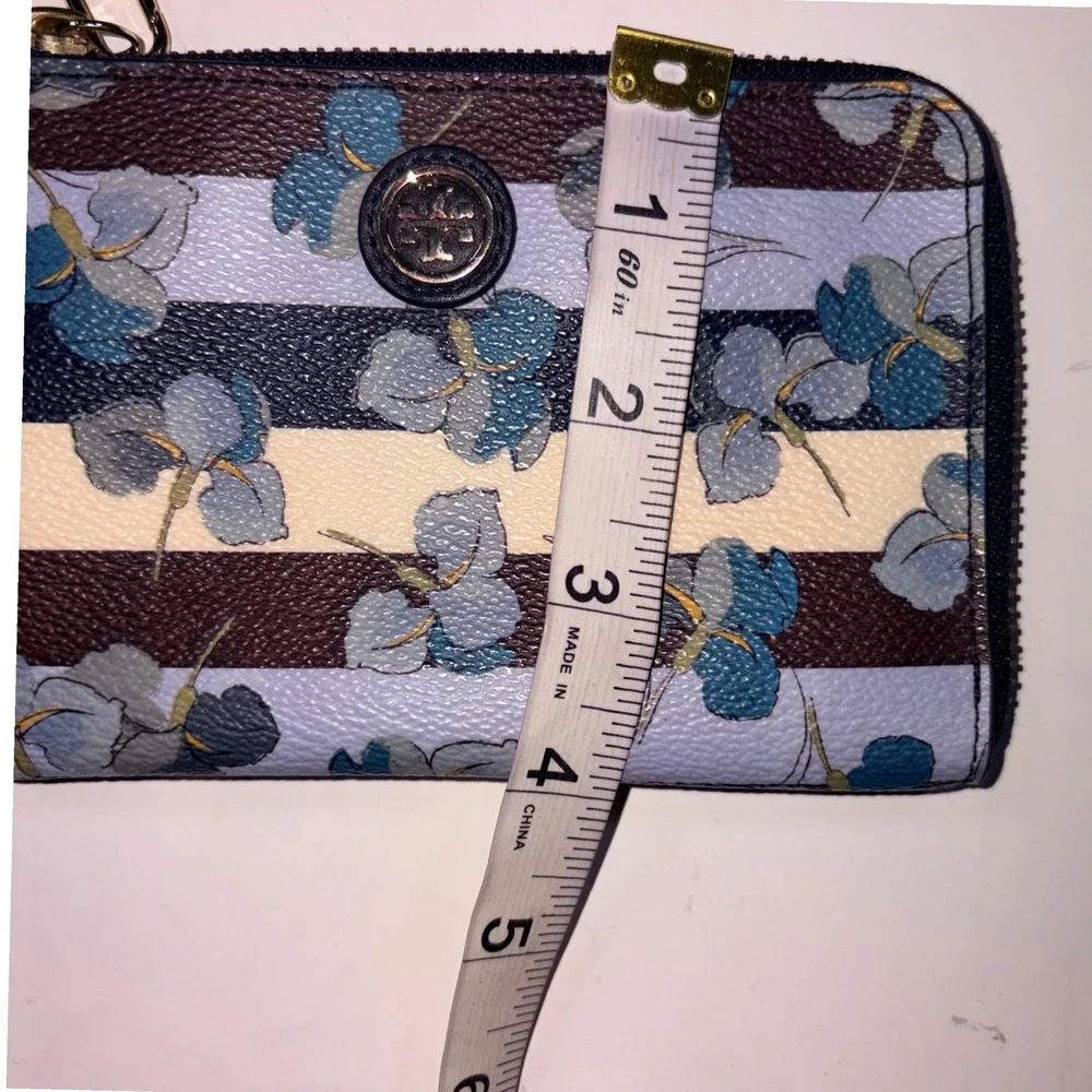 Tory Burch Kerrington Floral Stripe L-Zip Wristlet Wallet Blue Multi OS